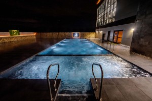 Athelis Outdoor Pool
